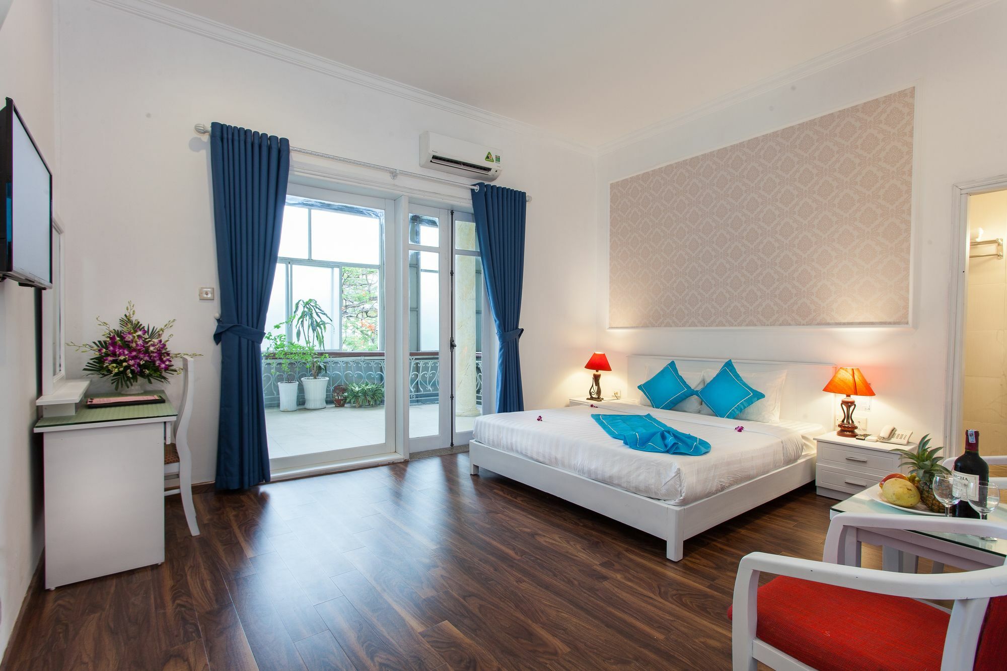 Hanoi Buddy Inn & Travel Exterior photo