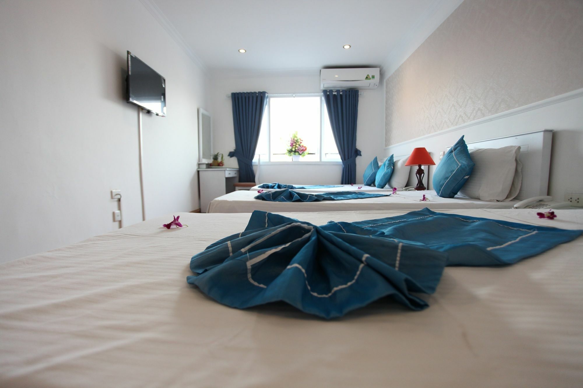 Hanoi Buddy Inn & Travel Exterior photo